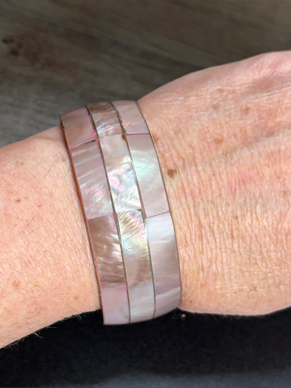 Pink Mother-of-Pearl Inlay Bangle Bracelet